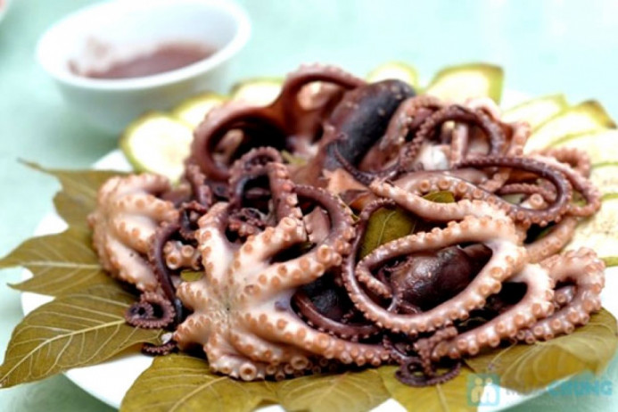 Bạch tuộc hấp là ổi