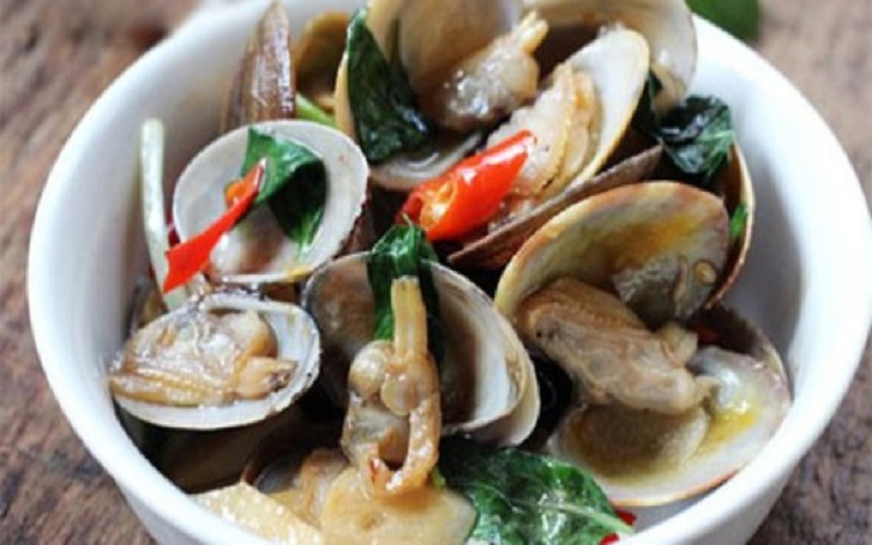 Ngao hao xào húng quế