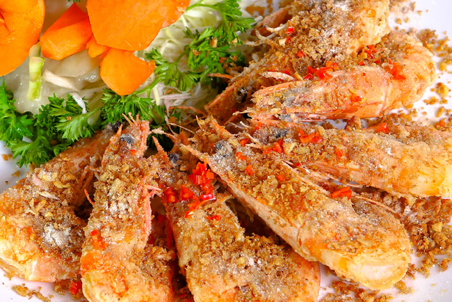 Tôm sú rang muối